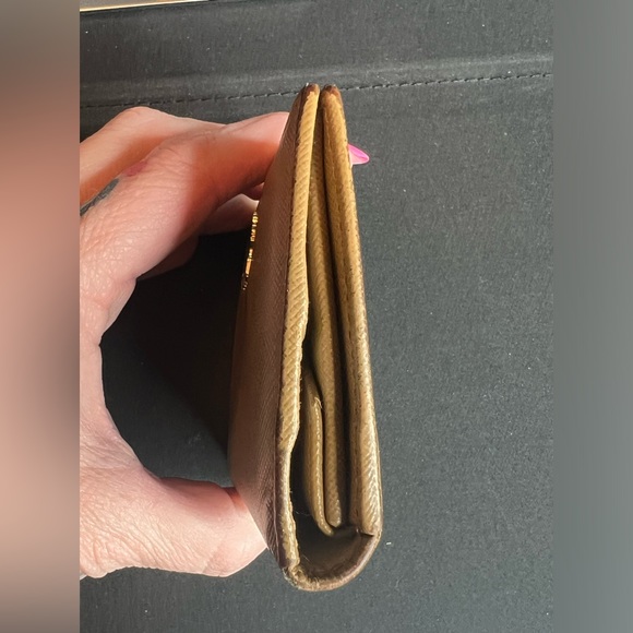 Authentic Prada wallet - Picture 7 of 12